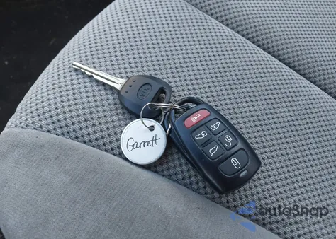 2011 Kia Sedona Ex из США, поврежденный, VIN KNDMH4C70B6393041